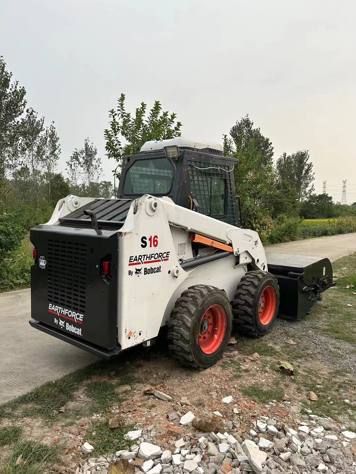 BOBCAT S16 - Mini pá carregadora: foto 3 BOBCAT S16 - Mini pá carregadora: foto 3