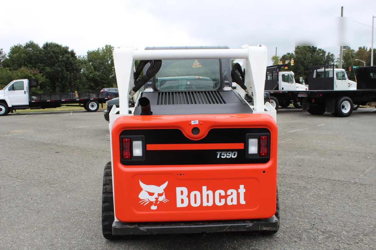BOBCAT T590 - Mini pá carregadora: foto 4 BOBCAT T590 - Mini pá carregadora: foto 4