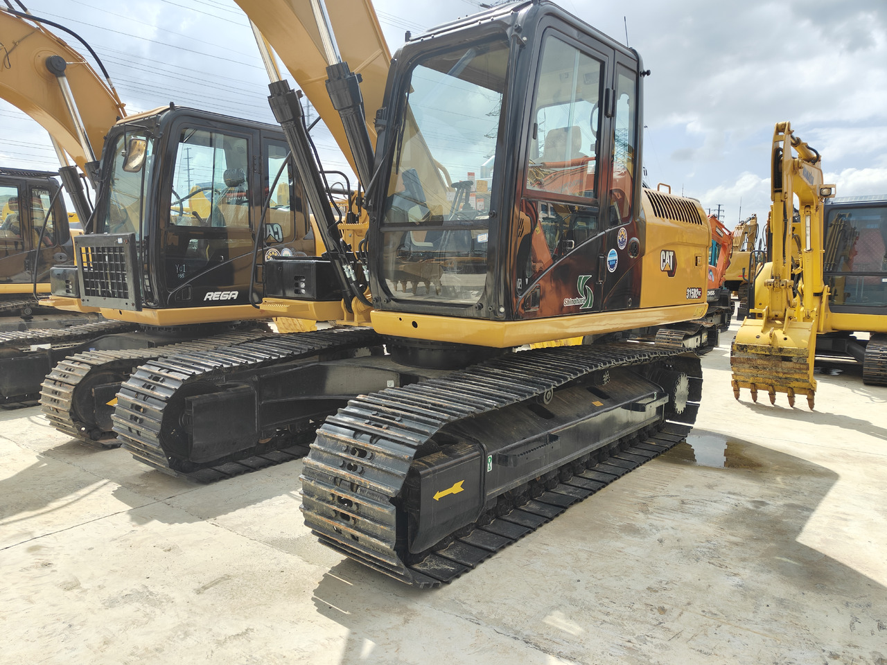 CATERPILLAR 315D2 - Mini escavadeira: foto 4 CATERPILLAR 315D2 - Mini escavadeira: foto 4