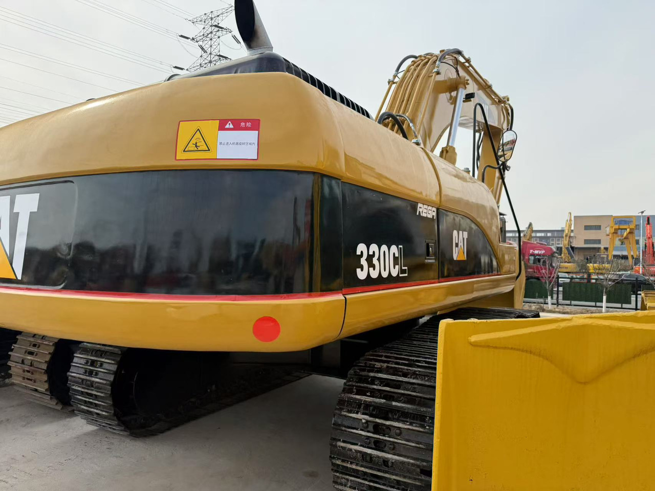 CATERPILLAR 330C - Escavadora de rastos: foto 1 CATERPILLAR 330C - Escavadora de rastos: foto 1