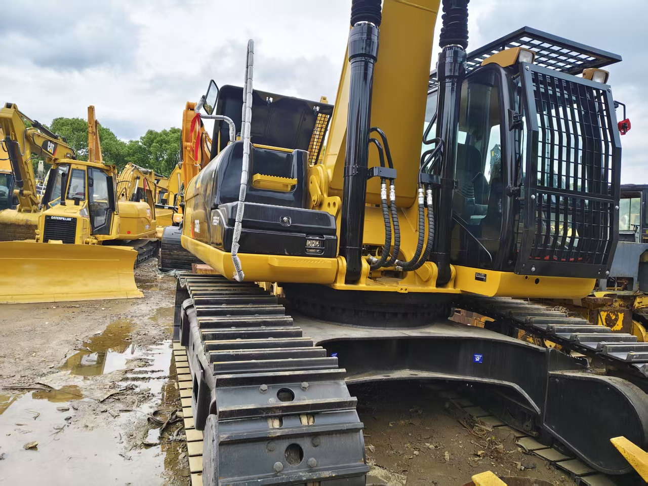 CATERPILLAR 336D2 - Escavadora de rastos: foto 4 CATERPILLAR 336D2 - Escavadora de rastos: foto 4