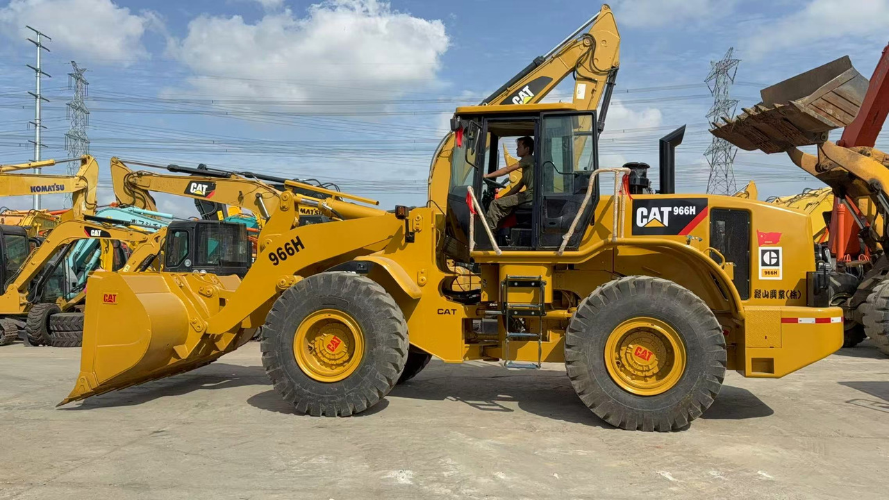 CATERPILLAR 966H - Pá carregadora de rodas: foto 2 CATERPILLAR 966H - Pá carregadora de rodas: foto 2