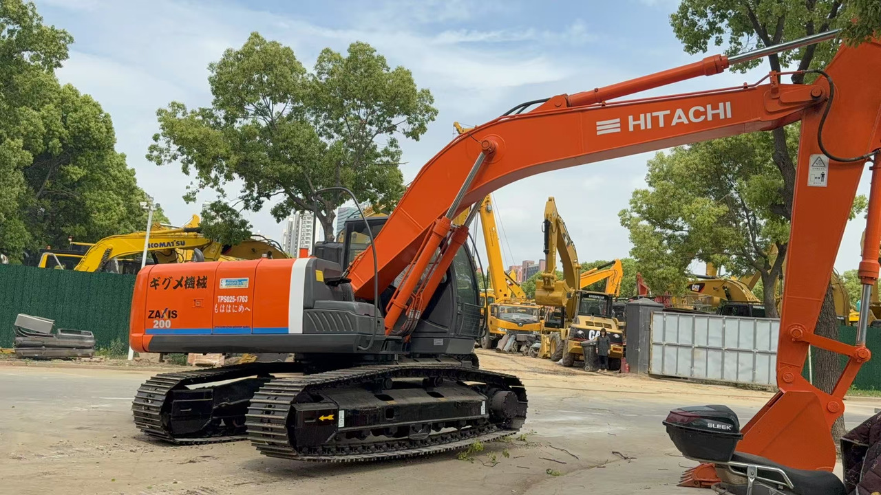 HITACHI ZX200 - Escavadora de rastos: foto 1 HITACHI ZX200 - Escavadora de rastos: foto 1