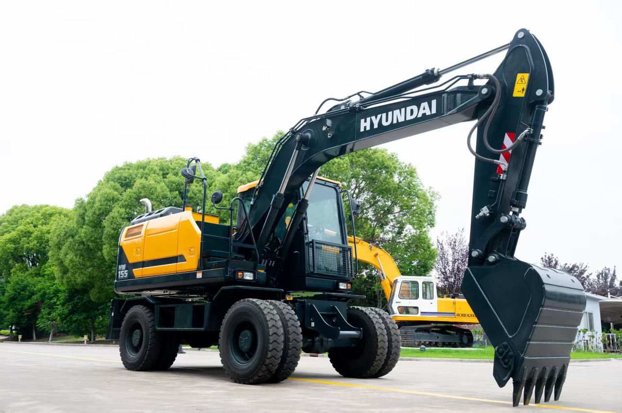HYUNDAI HW155 - Escavadeira de rodas: foto 4 HYUNDAI HW155 - Escavadeira de rodas: foto 4
