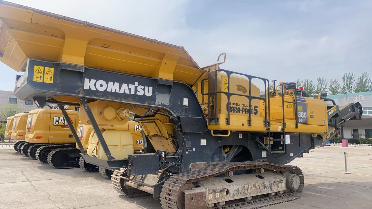 KOMATSU BR380JG-1E0 - Britador: foto 3 KOMATSU BR380JG-1E0 - Britador: foto 3