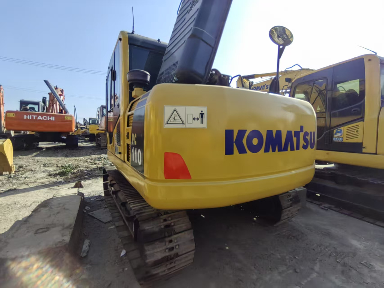 KOMATSU PC110-7 - Escavadora de rastos: foto 5 KOMATSU PC110-7 - Escavadora de rastos: foto 5