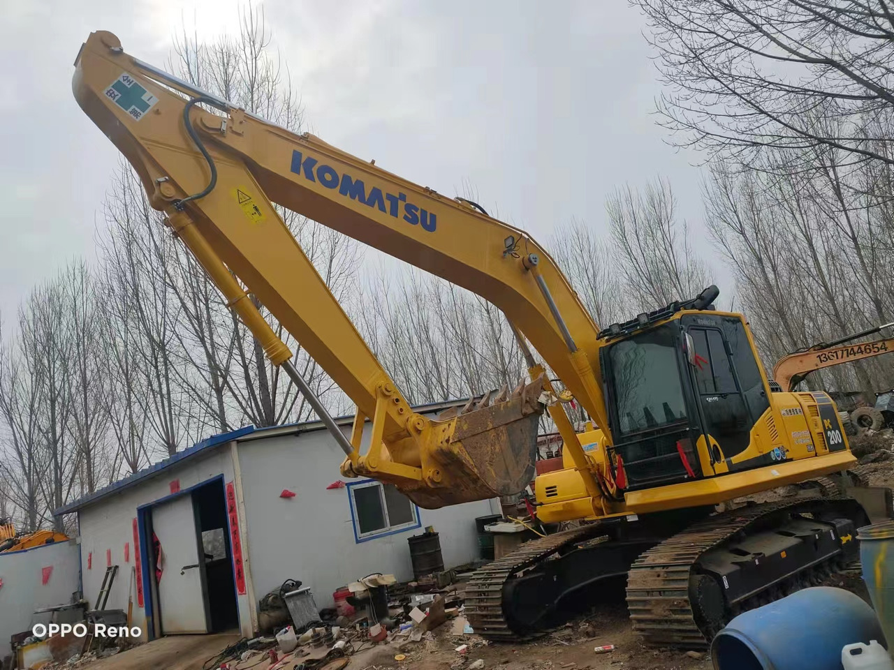 KOMATSU PC200-8 - Escavadeira de rodas: foto 4 KOMATSU PC200-8 - Escavadeira de rodas: foto 4