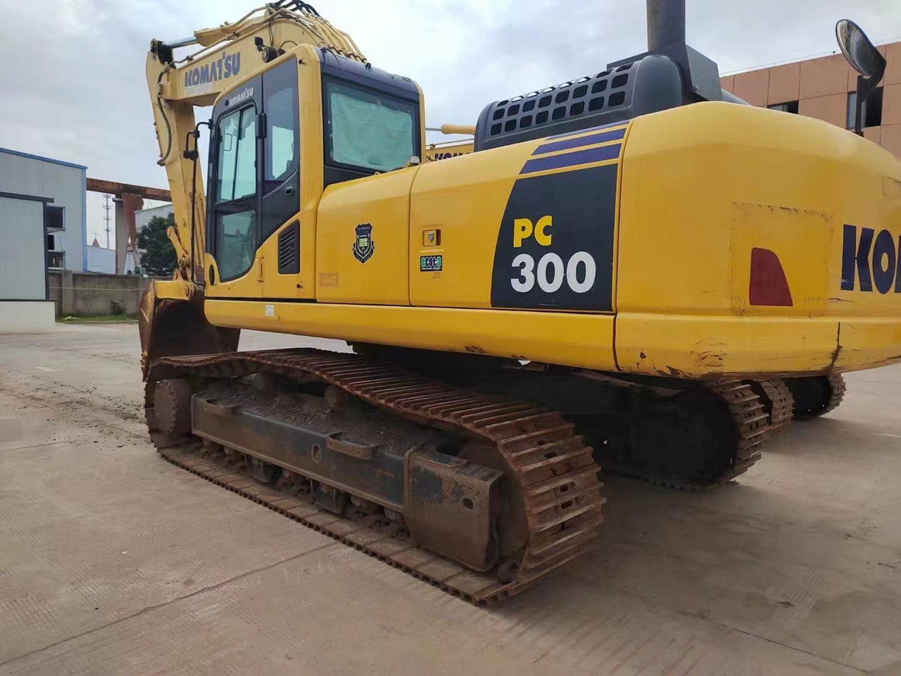 KOMATSU PC300-8 - Escavadora de rastos: foto 2 KOMATSU PC300-8 - Escavadora de rastos: foto 2