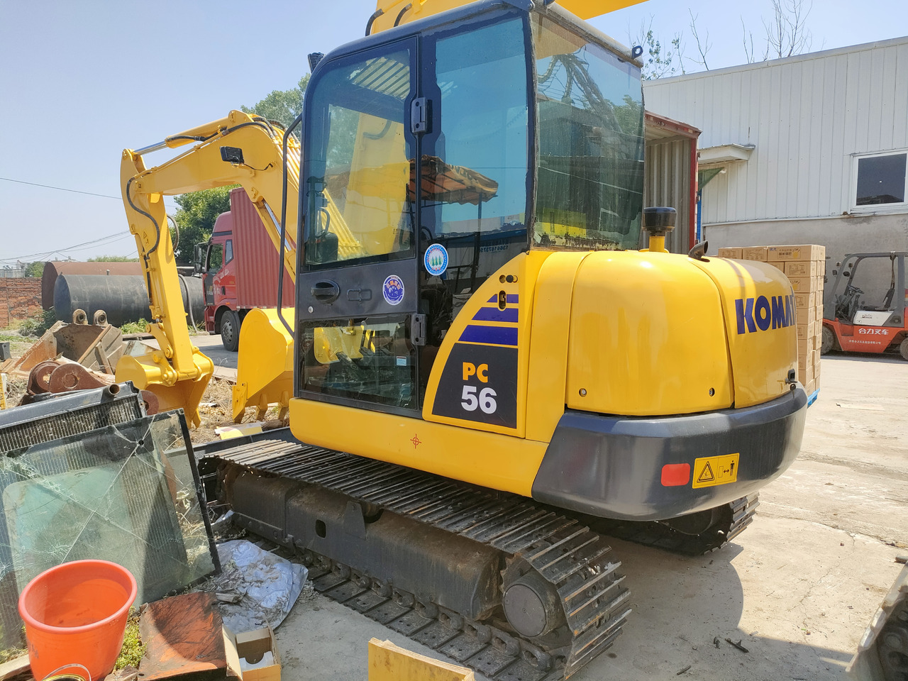 KOMATSU PC56-7 - Escavadora de rastos: foto 3 KOMATSU PC56-7 - Escavadora de rastos: foto 3