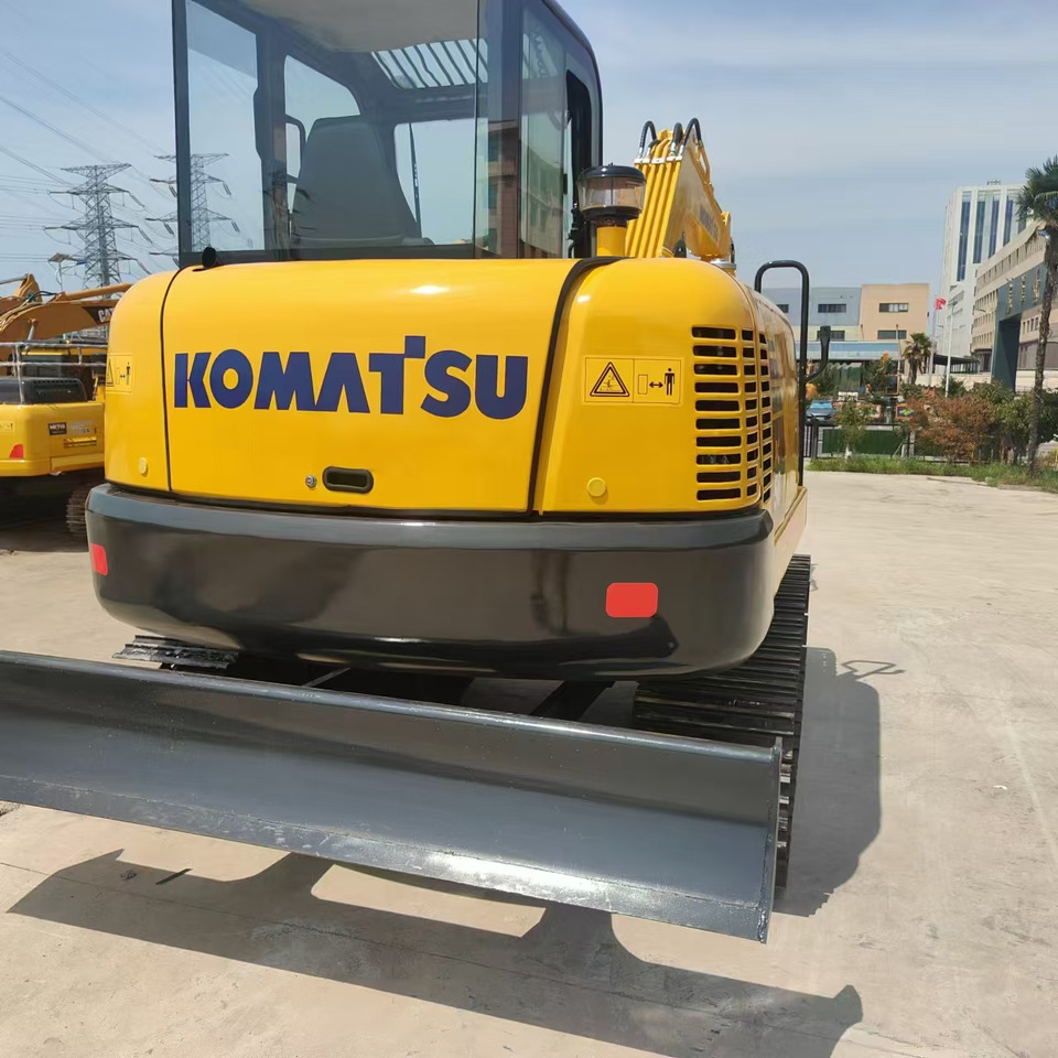 KOMATSU PC56-7 - Escavadora de rastos: foto 2 KOMATSU PC56-7 - Escavadora de rastos: foto 2