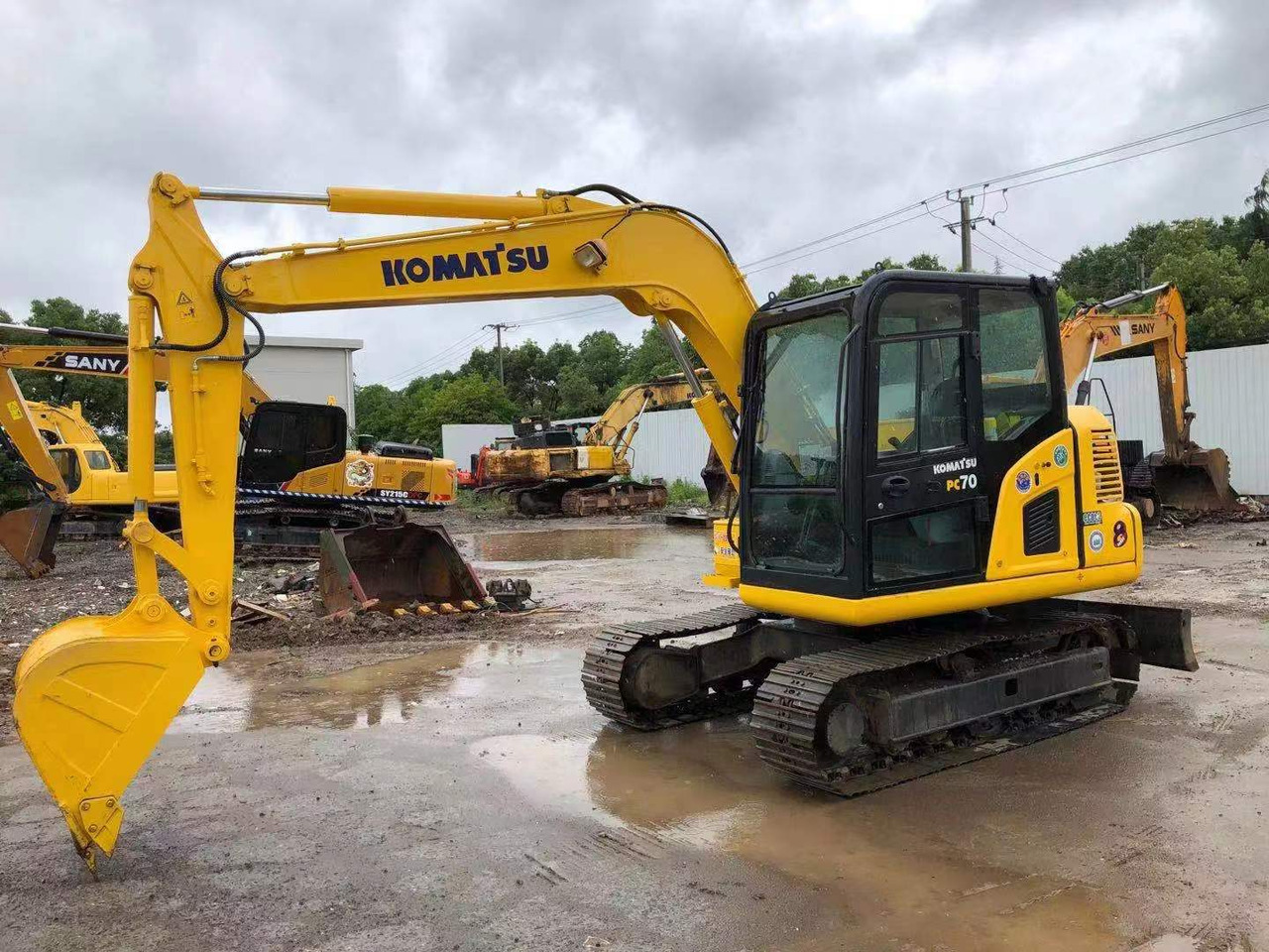 KOMATSU PC70-8 - Escavadora de rastos: foto 1 KOMATSU PC70-8 - Escavadora de rastos: foto 1
