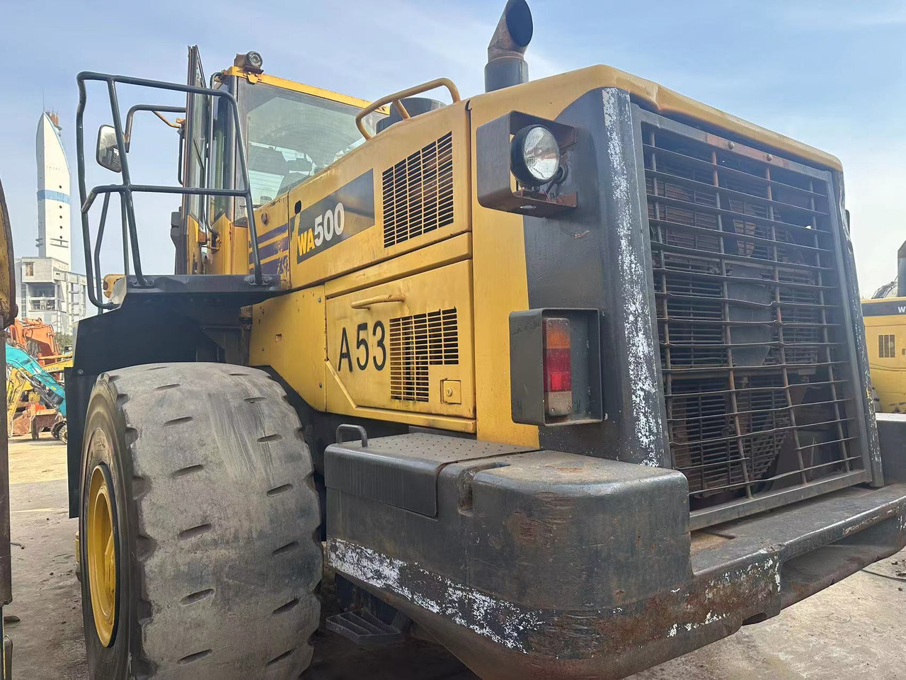 KOMATSU WA500-3 - Pá carregadora de rodas: foto 3 KOMATSU WA500-3 - Pá carregadora de rodas: foto 3