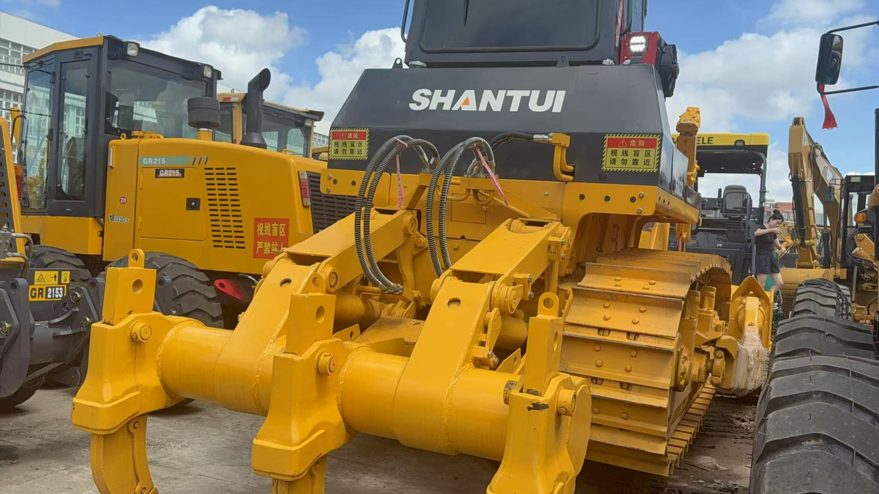 SHANTUI SD22 - Buldôzer: foto 2 SHANTUI SD22 - Buldôzer: foto 2