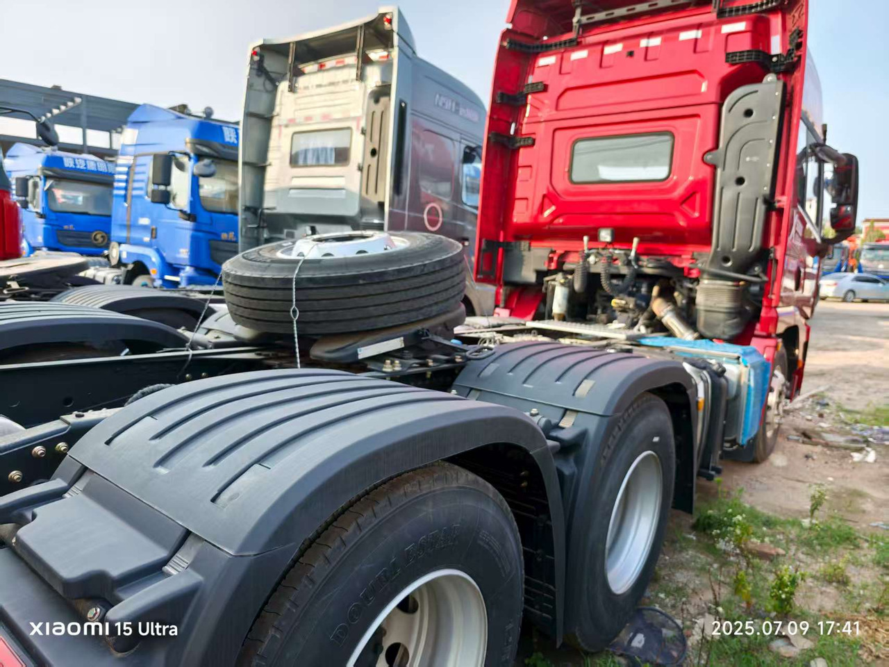 SHACMAN X5000 6x4 - Tractor: foto 4 SHACMAN X5000 6x4 - Tractor: foto 4