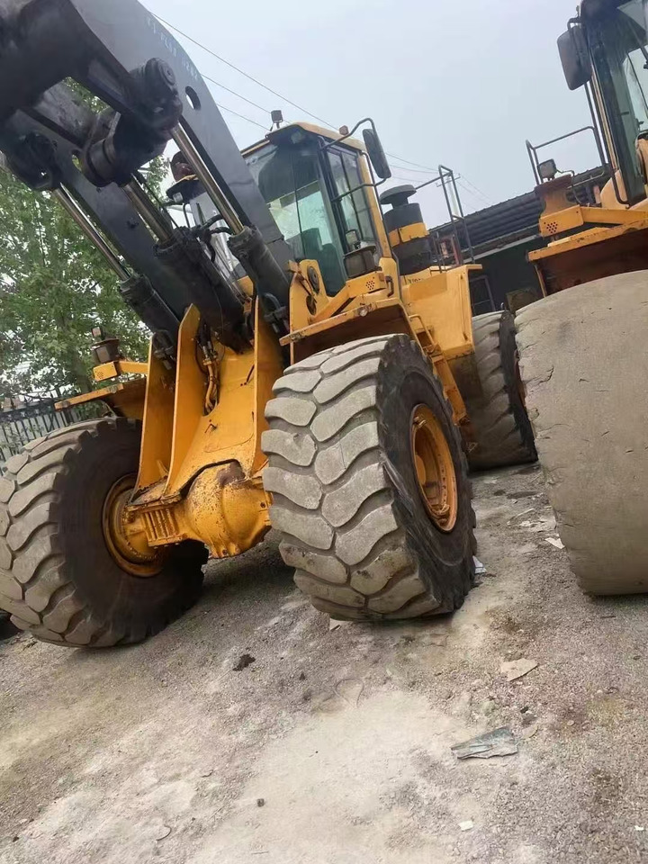 VOLVO L220F - Pá carregadora de rodas: foto 5 VOLVO L220F - Pá carregadora de rodas: foto 5