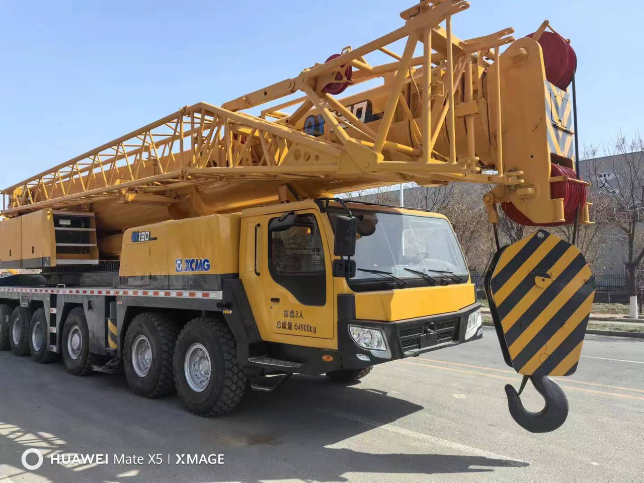 XCMG QY130 - Grua móvel: foto 2 XCMG QY130 - Grua móvel: foto 2