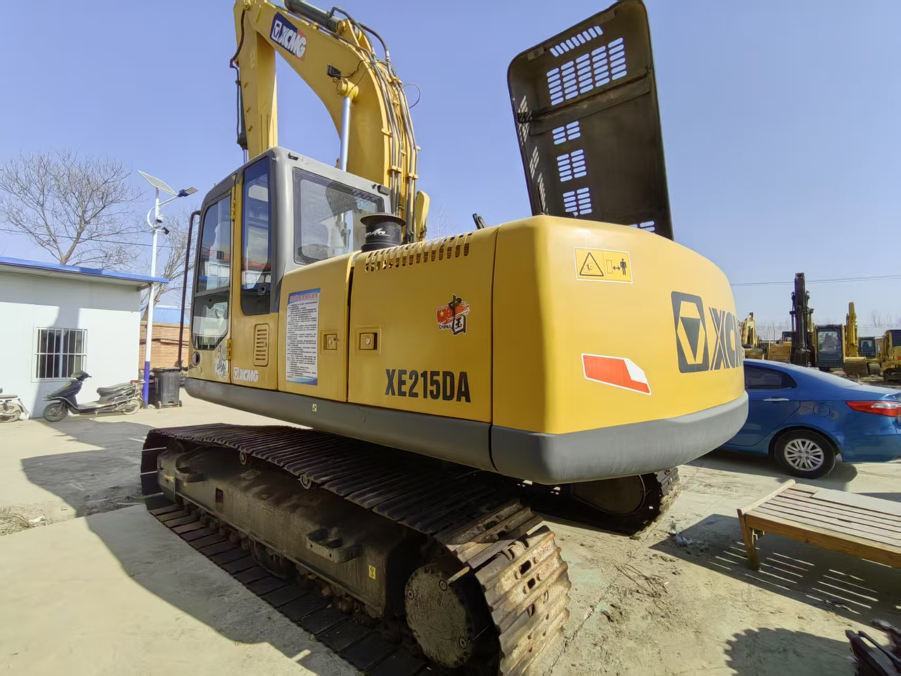 XCMG XE215DA - Escavadora de rastos: foto 1 XCMG XE215DA - Escavadora de rastos: foto 1