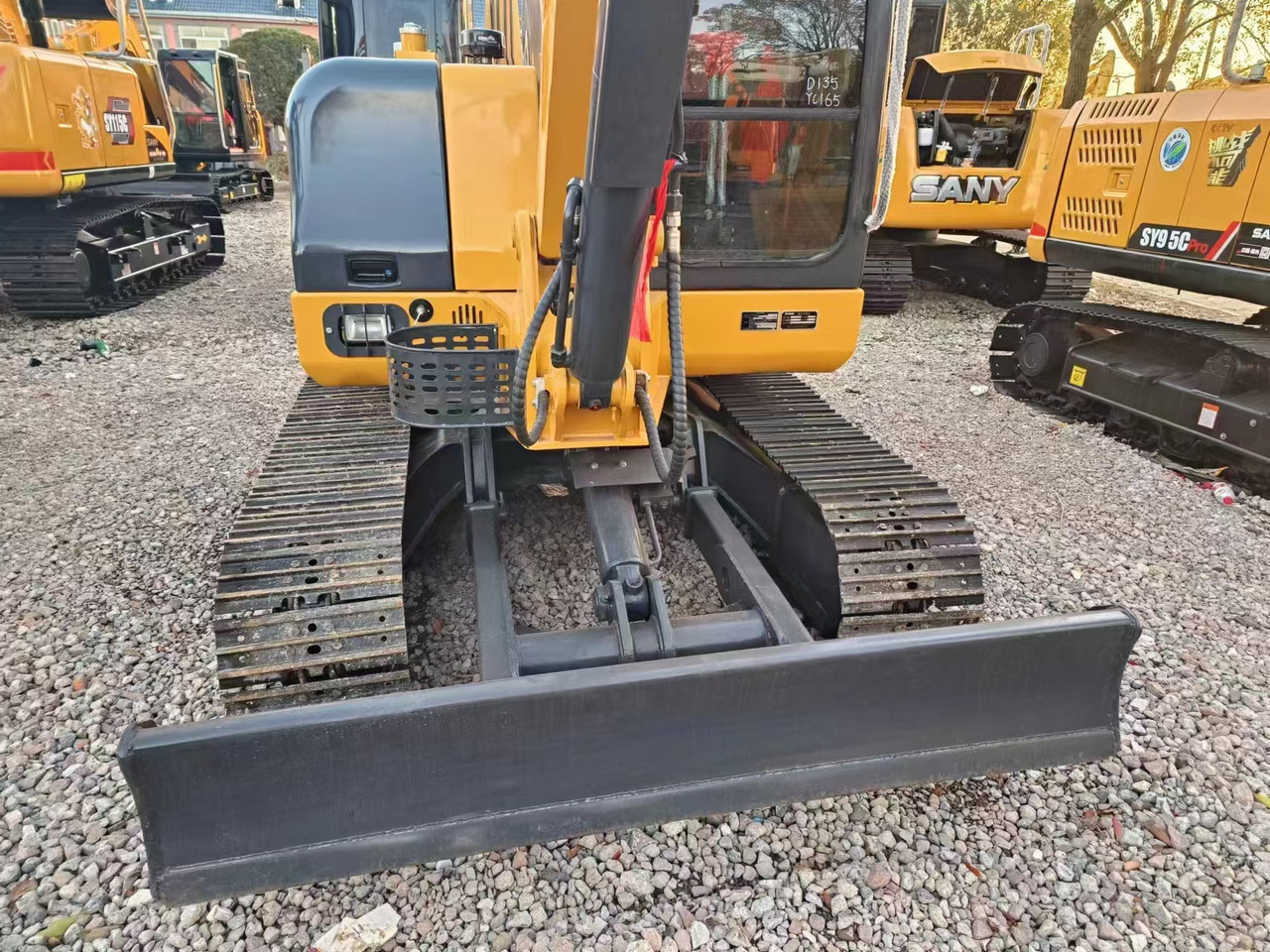 XCMG XE60DA - Escavadora de rastos: foto 4 XCMG XE60DA - Escavadora de rastos: foto 4
