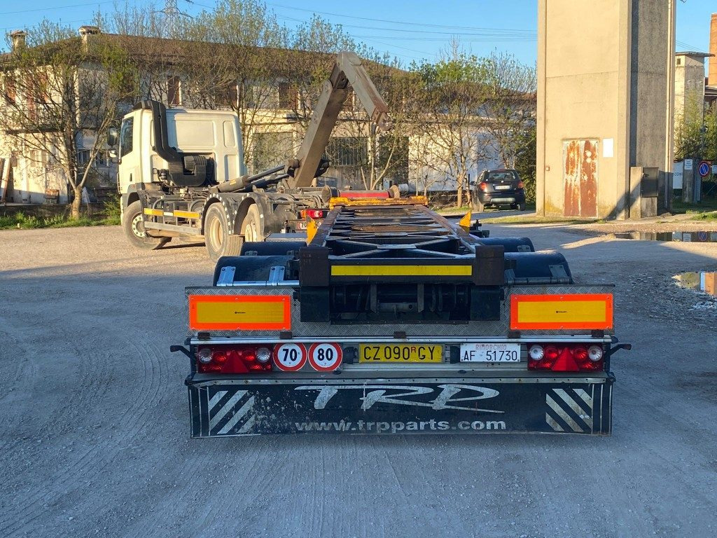 CARDI RIMORCHIO CARDI SCARRABILE RIBALTABILE PNEUMATICO - Reboque ampliroll/ Multibenne: foto 5 CARDI RIMORCHIO CARDI SCARRABILE RIBALTABILE PNEUMATICO - Reboque ampliroll/ Multibenne: foto 5