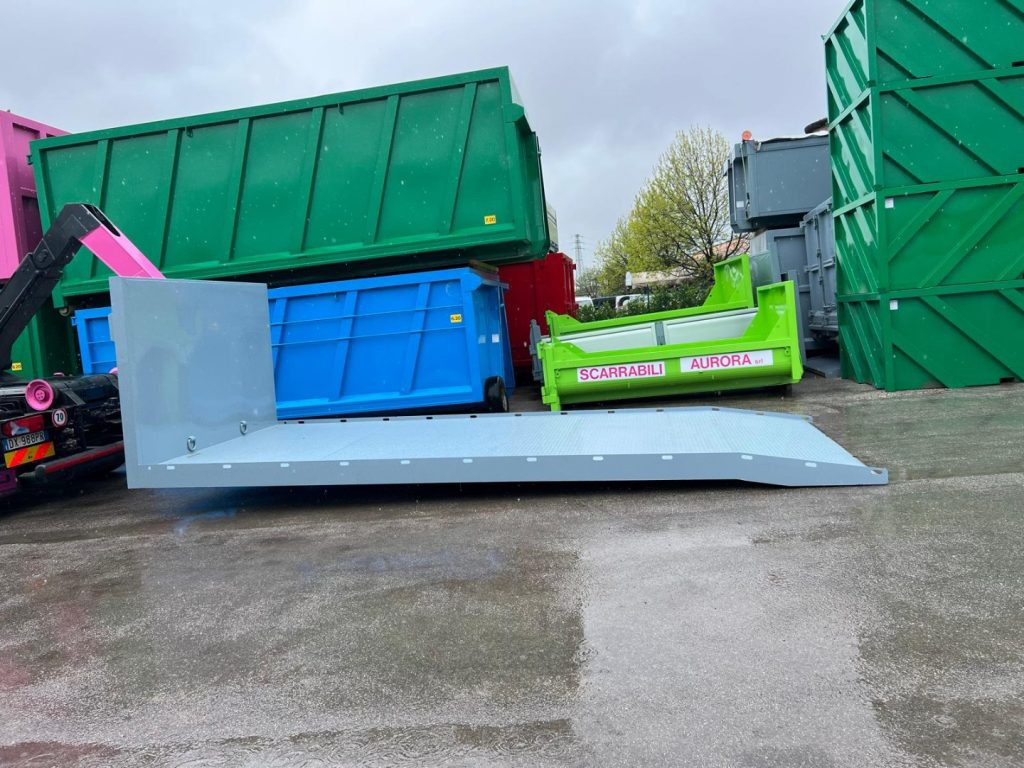 CONTAINER A PIANALE SENZA SPONDE CON CODA A ZERO P - Contentor ampliroll: foto 3 CONTAINER A PIANALE SENZA SPONDE CON CODA A ZERO P - Contentor ampliroll: foto 3