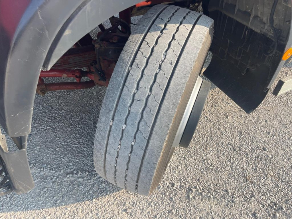 Camião polibenne FIAT IVECO EUROCARGO 150E23: foto 9