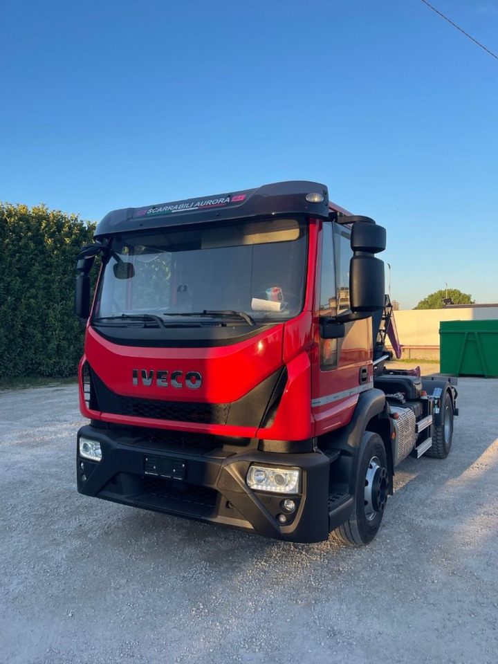 IVECO EUROCARGO 160E32 CON SCARRABILE NUOVO - Camião polibenne: foto 4 IVECO EUROCARGO 160E32 CON SCARRABILE NUOVO - Camião polibenne: foto 4