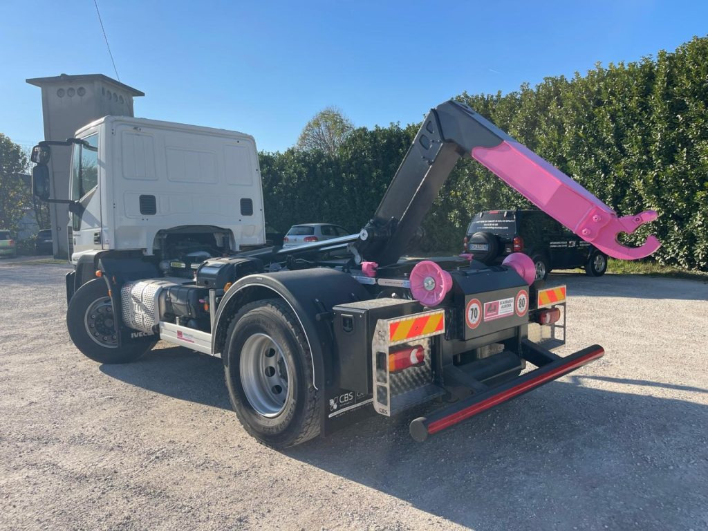 IVECO EUROCARGO 180E25 CON SCARRABILE NUOVO - Camião polibenne: foto 4 IVECO EUROCARGO 180E25 CON SCARRABILE NUOVO - Camião polibenne: foto 4