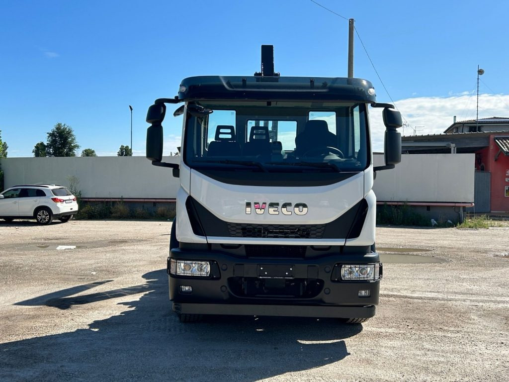 IVECO EUROCARGO 180E32K NUOVO SCARRABILE - Camião polibenne: foto 2 IVECO EUROCARGO 180E32K NUOVO SCARRABILE - Camião polibenne: foto 2