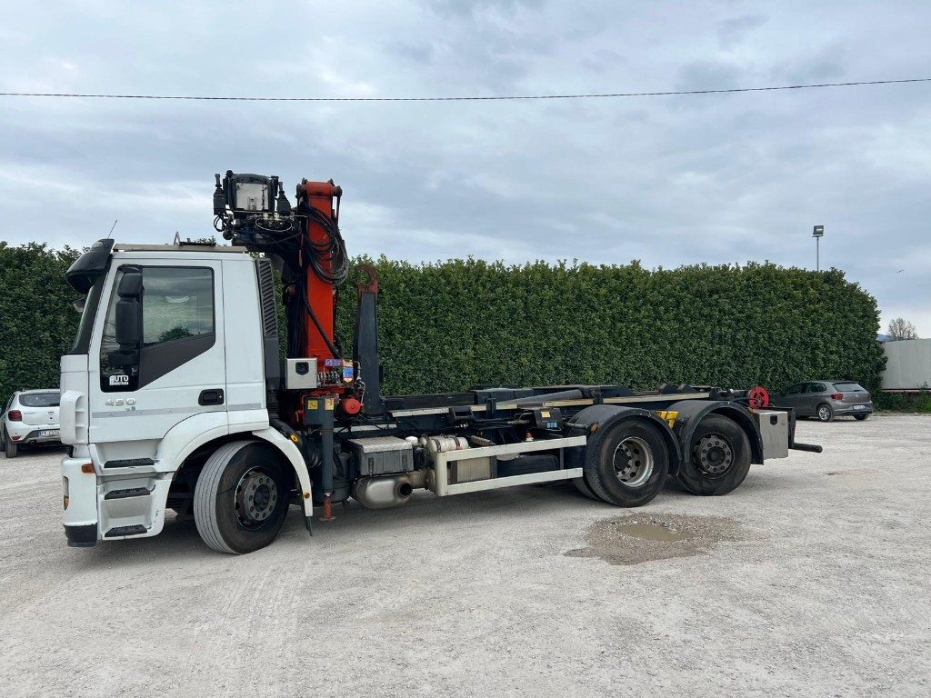 IVECO STRALIS 260E45 SCARRABILE - Camião polibenne: foto 2 IVECO STRALIS 260E45 SCARRABILE - Camião polibenne: foto 2
