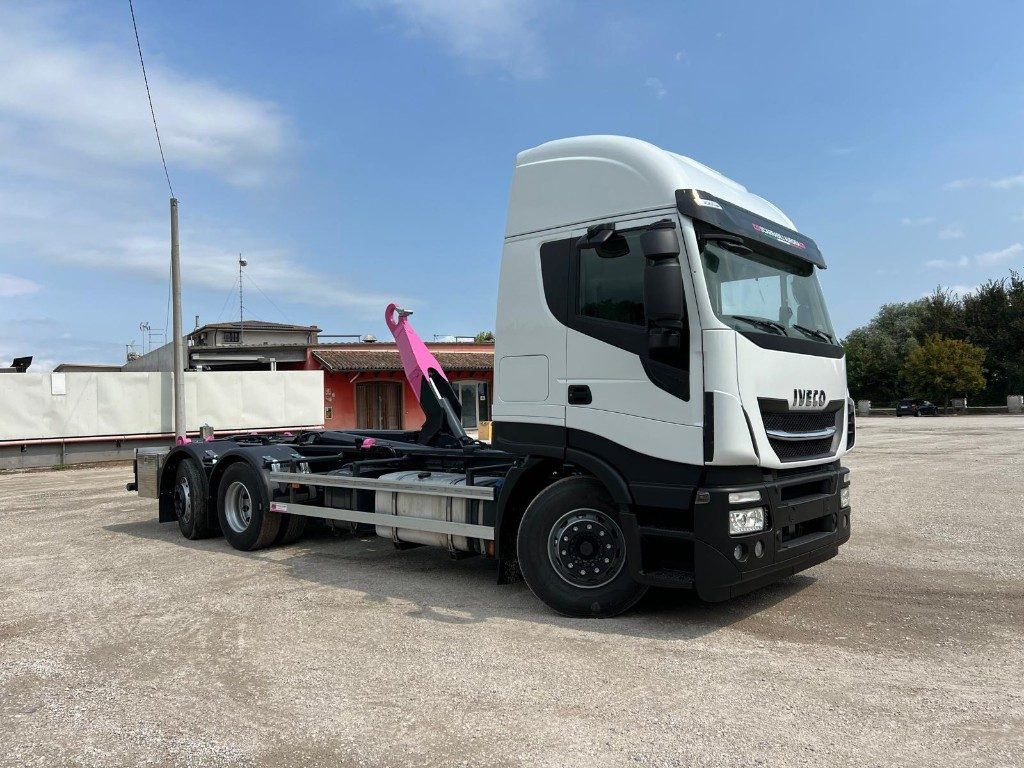 IVECO STRALIS 510 SCARRABILE - Camião polibenne: foto 3 IVECO STRALIS 510 SCARRABILE - Camião polibenne: foto 3
