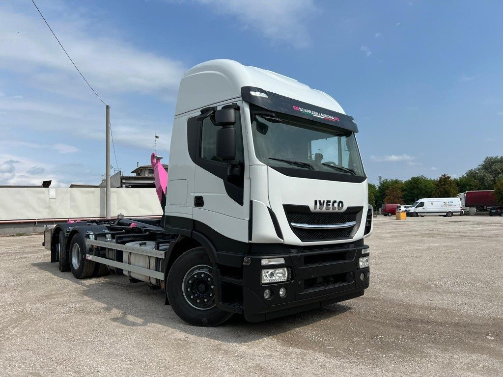IVECO STRALIS 510 SCARRABILE - Camião polibenne: foto 1 IVECO STRALIS 510 SCARRABILE - Camião polibenne: foto 1