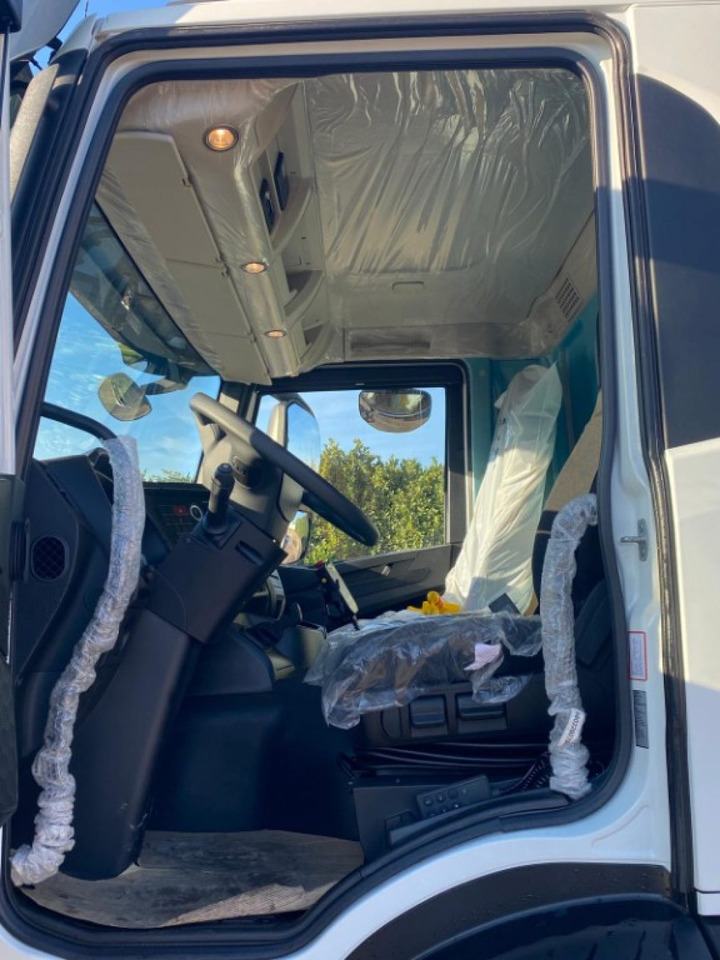 Camião polibenne novo IVECO X-WAY AD280X48 NUOVO SCARRABILE PASSO 4500: foto 10