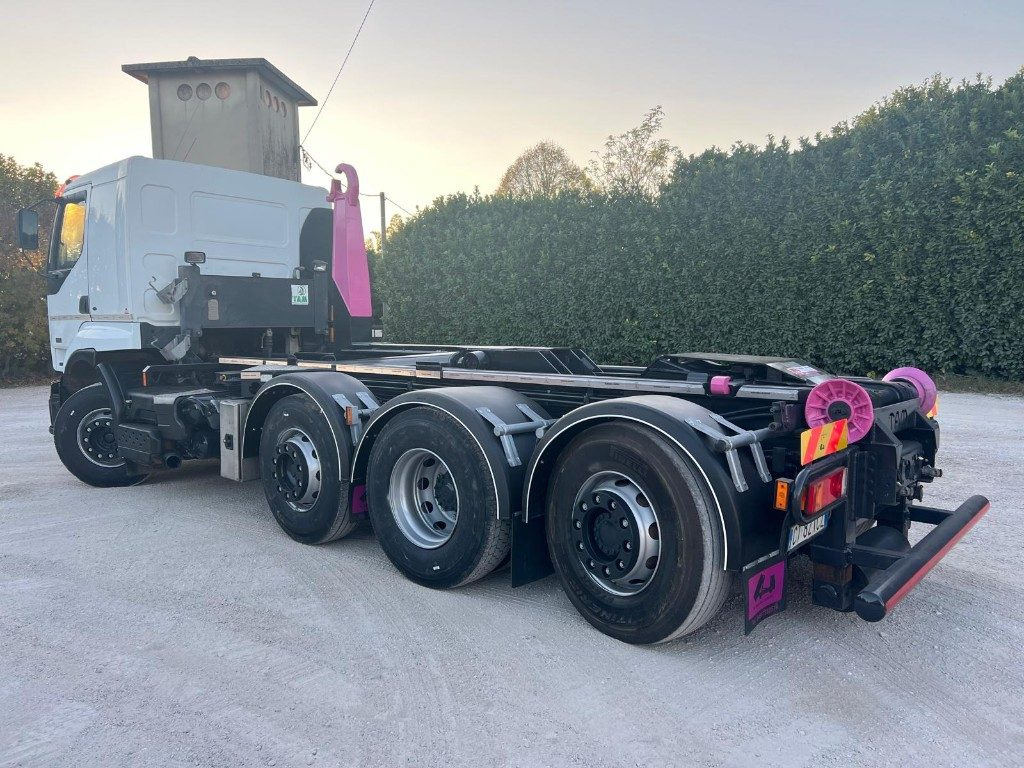 RENAULT 420 USATO SCARRABILE 8X2 - Camião polibenne: foto 4 RENAULT 420 USATO SCARRABILE 8X2 - Camião polibenne: foto 4