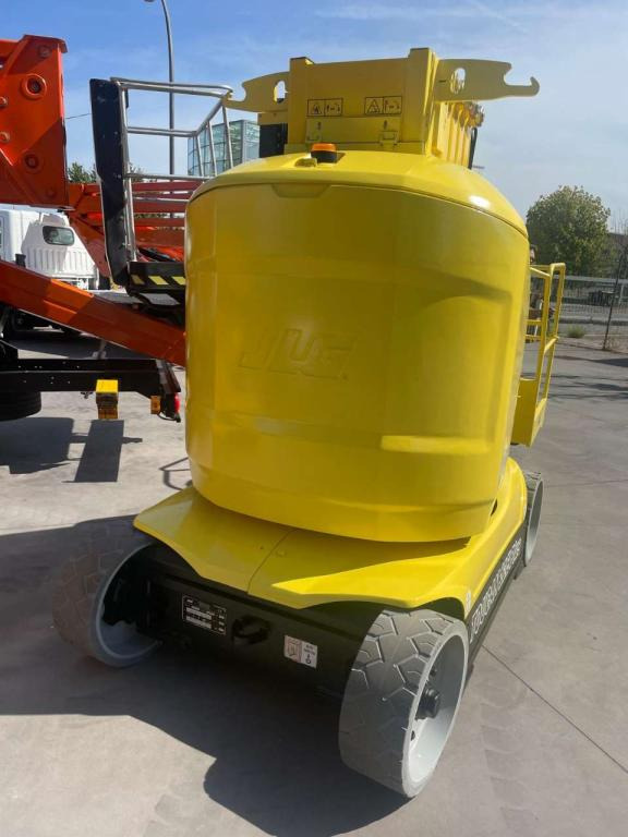 JLG TOUCAN 12E PLUS - Plataforma de mastro vertical: foto 5 JLG TOUCAN 12E PLUS - Plataforma de mastro vertical: foto 5