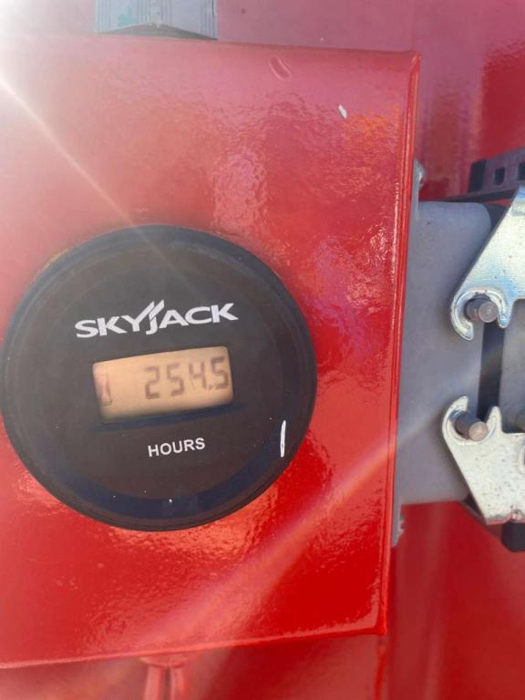 Plataforma de mastro vertical SkyJack SJ-16: foto 11