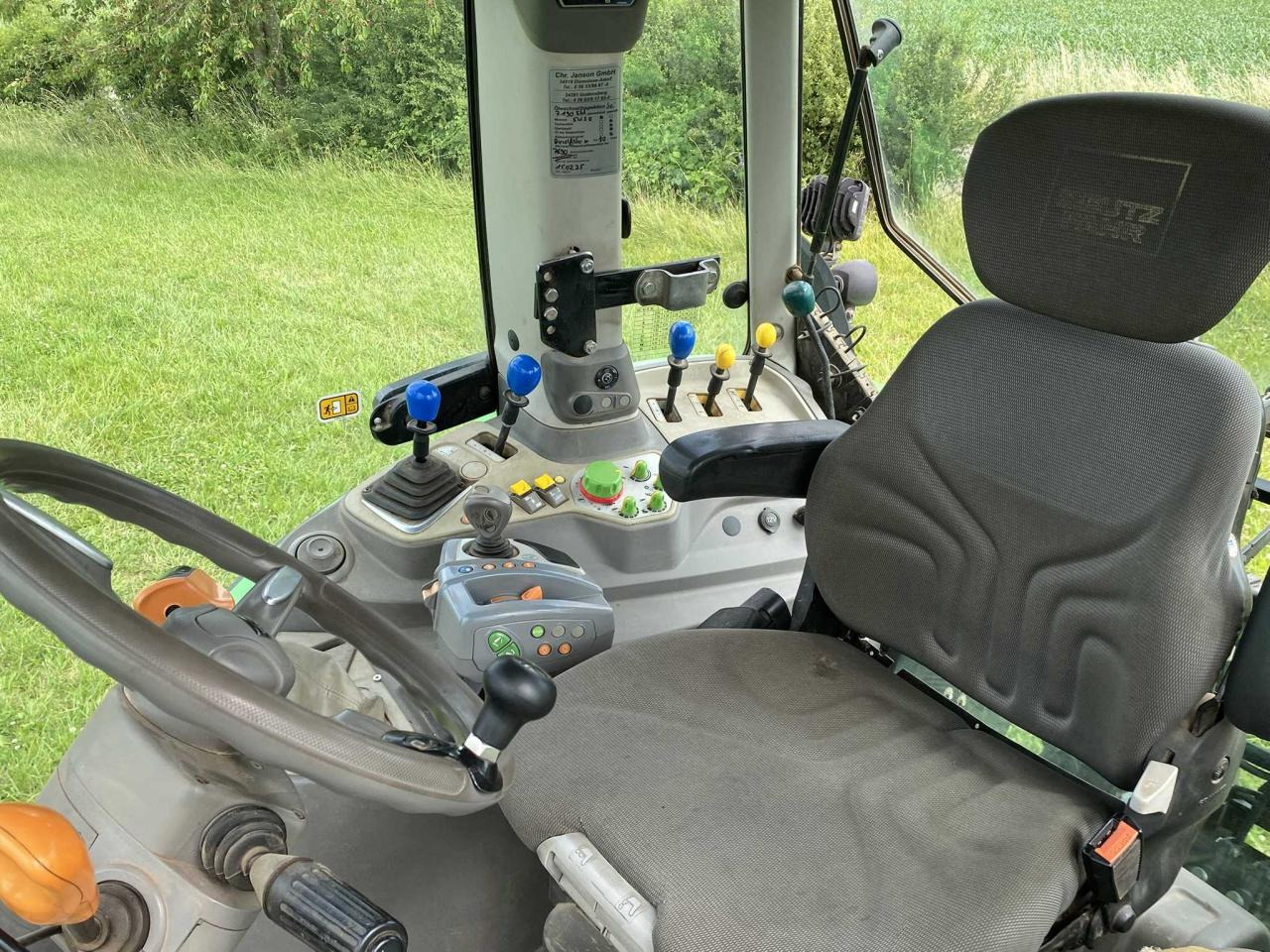 Deutz-Fahr 6155 Agrotron - Trator: foto 5 Deutz-Fahr 6155 Agrotron - Trator: foto 5