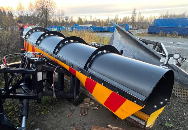 Arctic MachineAM4000HPD - Lâmina limpa-neves: foto 3 Arctic MachineAM4000HPD - Lâmina limpa-neves: foto 3