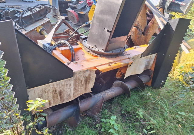 WestbjörnS2450 - Removedor de neve: foto 2 WestbjörnS2450 - Removedor de neve: foto 2