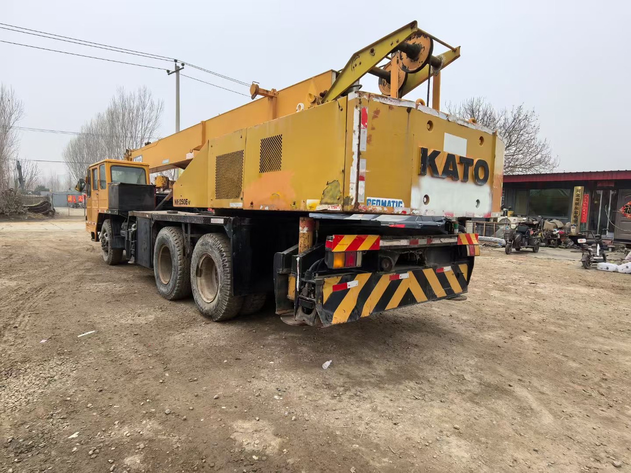 KATO NK250E NK300E NK400E NK500E NK800 NK1000 25ton 30 ton 40 ton 50 ton 80 ton truck crane - Grua móvel: foto 3 KATO NK250E NK300E NK400E NK500E NK800 NK1000 25ton 30 ton 40 ton 50 ton 80 ton truck crane - Grua móvel: foto 3