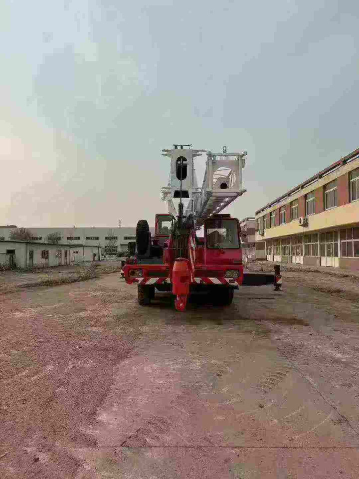 TADANO TG700E TG500E TL300E TL250E TG1000E 25ton 30ton 50ton 70ton 100ton - Grua móvel: foto 3 TADANO TG700E TG500E TL300E TL250E TG1000E 25ton 30ton 50ton 70ton 100ton - Grua móvel: foto 3