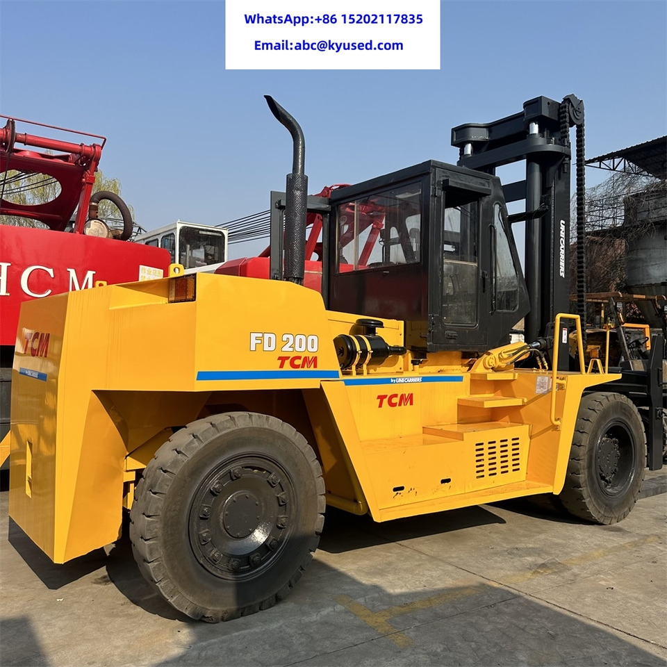 TCM FD200 20T 15T 16T - Empilhadeira a diesel: foto 3 TCM FD200 20T 15T 16T - Empilhadeira a diesel: foto 3