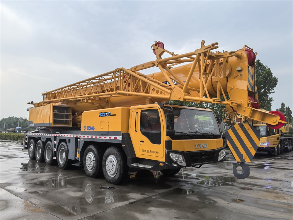 XCMG QY100K QY100K-1 100 ton 130 ton 160t truck crane - Grua móvel: foto 2 XCMG QY100K QY100K-1 100 ton 130 ton 160t truck crane - Grua móvel: foto 2