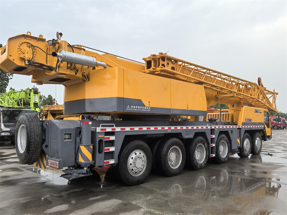 XCMG QY100K QY130K QY160K QAY200 QAY240 QAY300 QAY350 used truck crane - Grua móvel: foto 3 XCMG QY100K QY130K QY160K QAY200 QAY240 QAY300 QAY350 used truck crane - Grua móvel: foto 3