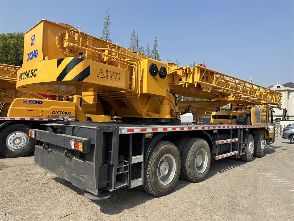 XCMG QY35K xct35l5 qy35k5c 35 ton truck crane - Grua móvel: foto 3 XCMG QY35K xct35l5 qy35k5c 35 ton truck crane - Grua móvel: foto 3