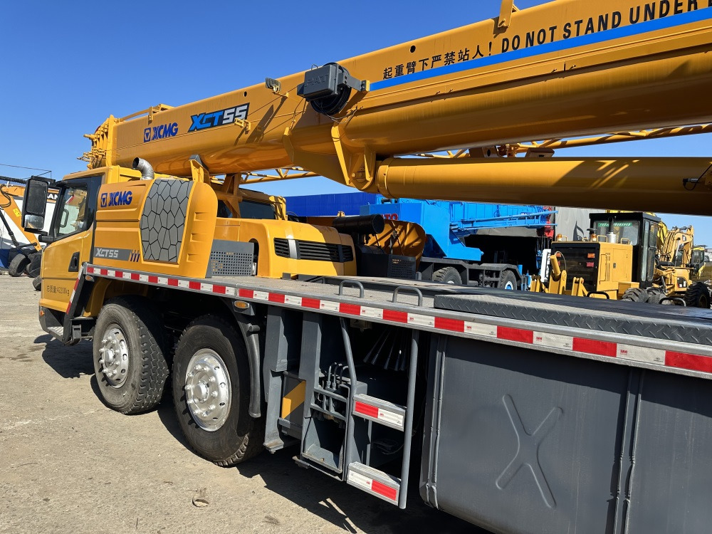 XCMG XCT55 XCT50 QY50KC QY50KA QY50K-II 55 ton 50 ton truck crane - Grua móvel: foto 5 XCMG XCT55 XCT50 QY50KC QY50KA QY50K-II 55 ton 50 ton truck crane - Grua móvel: foto 5
