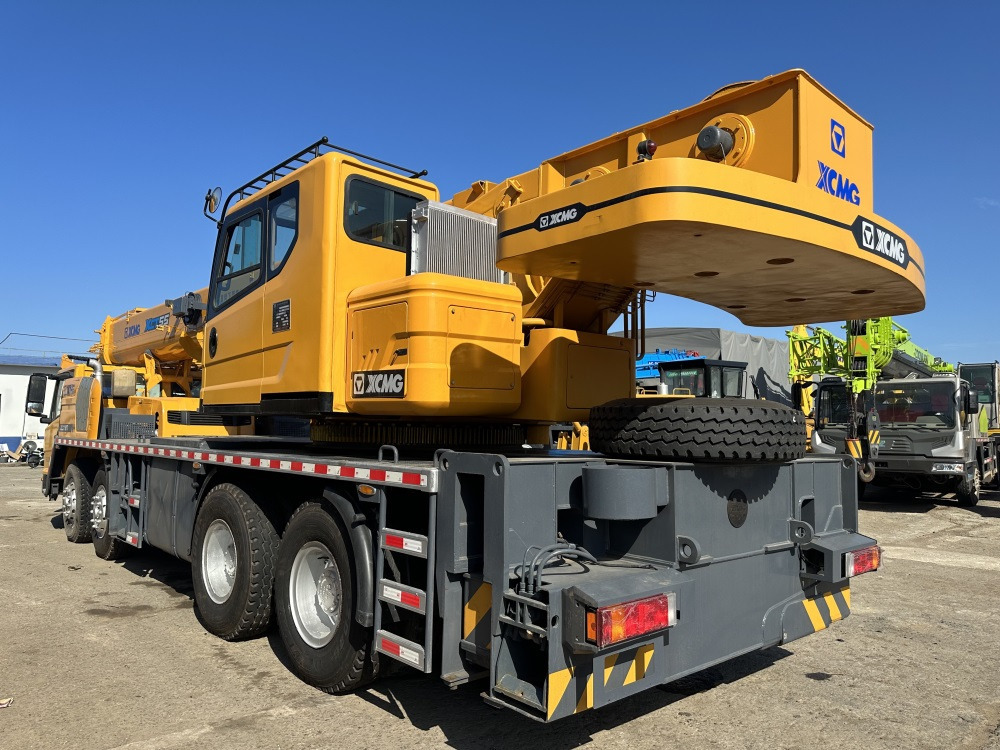 XCMG XCT55 XCT50 QY50KC QY50KA QY50K-II 55 ton 50 ton truck crane - Grua móvel: foto 4 XCMG XCT55 XCT50 QY50KC QY50KA QY50K-II 55 ton 50 ton truck crane - Grua móvel: foto 4