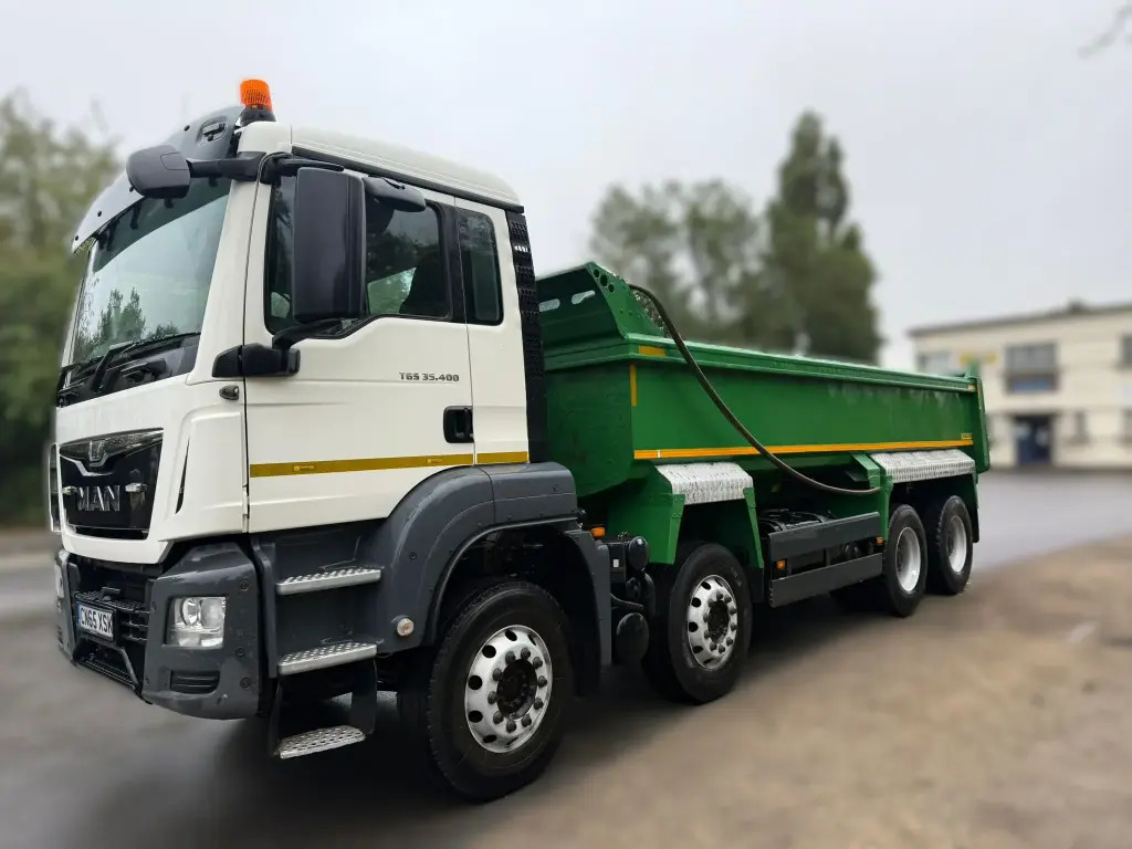 MAN TGS 35.400 8x4 Tipper (XSK) - Camião basculante: foto 1 MAN TGS 35.400 8x4 Tipper (XSK) - Camião basculante: foto 1