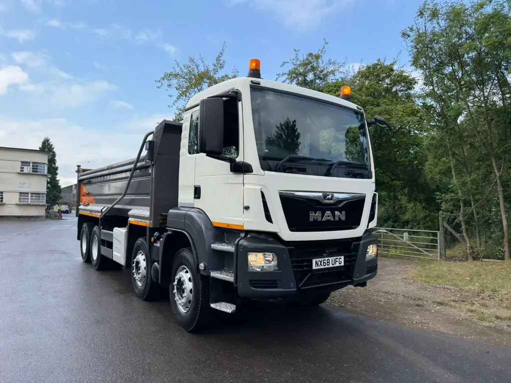 MAN TGS 35.420 8x4 Tipper (UFG) - Camião basculante: foto 5 MAN TGS 35.420 8x4 Tipper (UFG) - Camião basculante: foto 5
