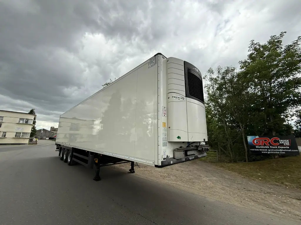 Schmitz Cargobull - Fridge Trailer - Semi-reboque frigorífico: foto 5 Schmitz Cargobull - Fridge Trailer - Semi-reboque frigorífico: foto 5