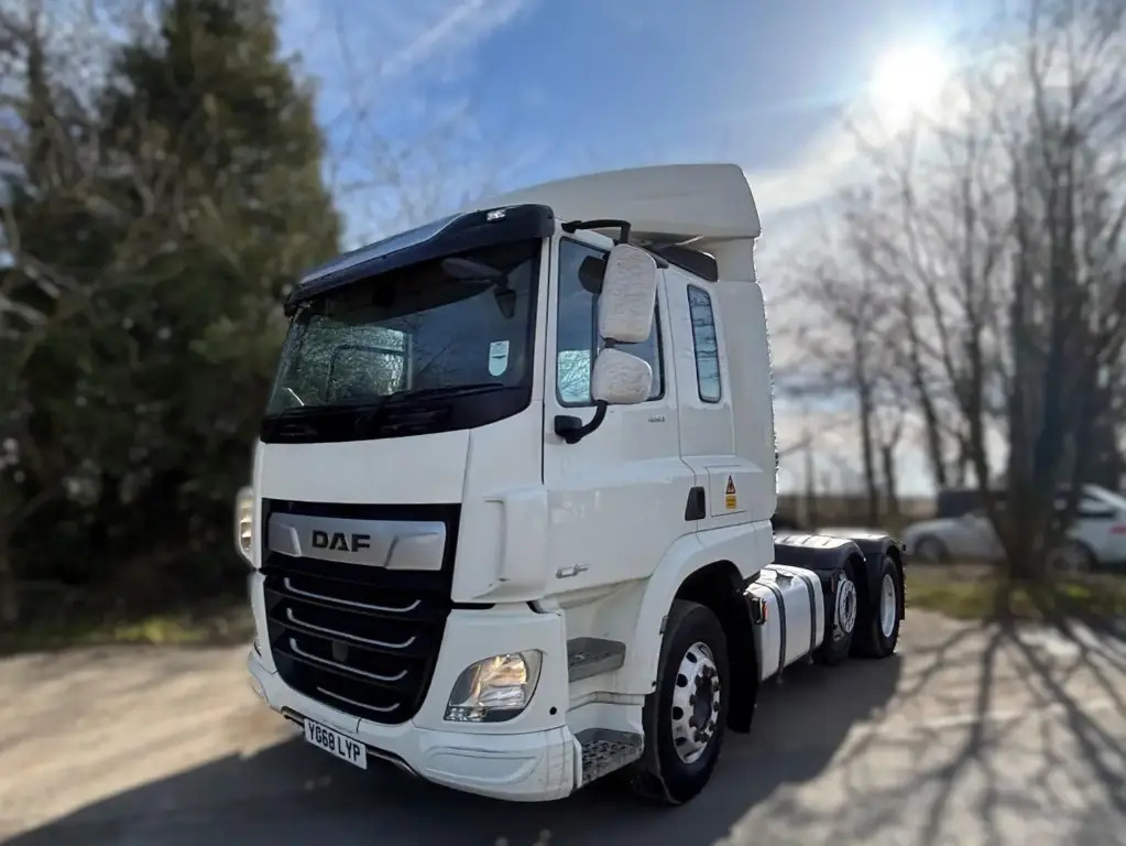 DAF CF (LYP) - Tractor: foto 1 DAF CF (LYP) - Tractor: foto 1
